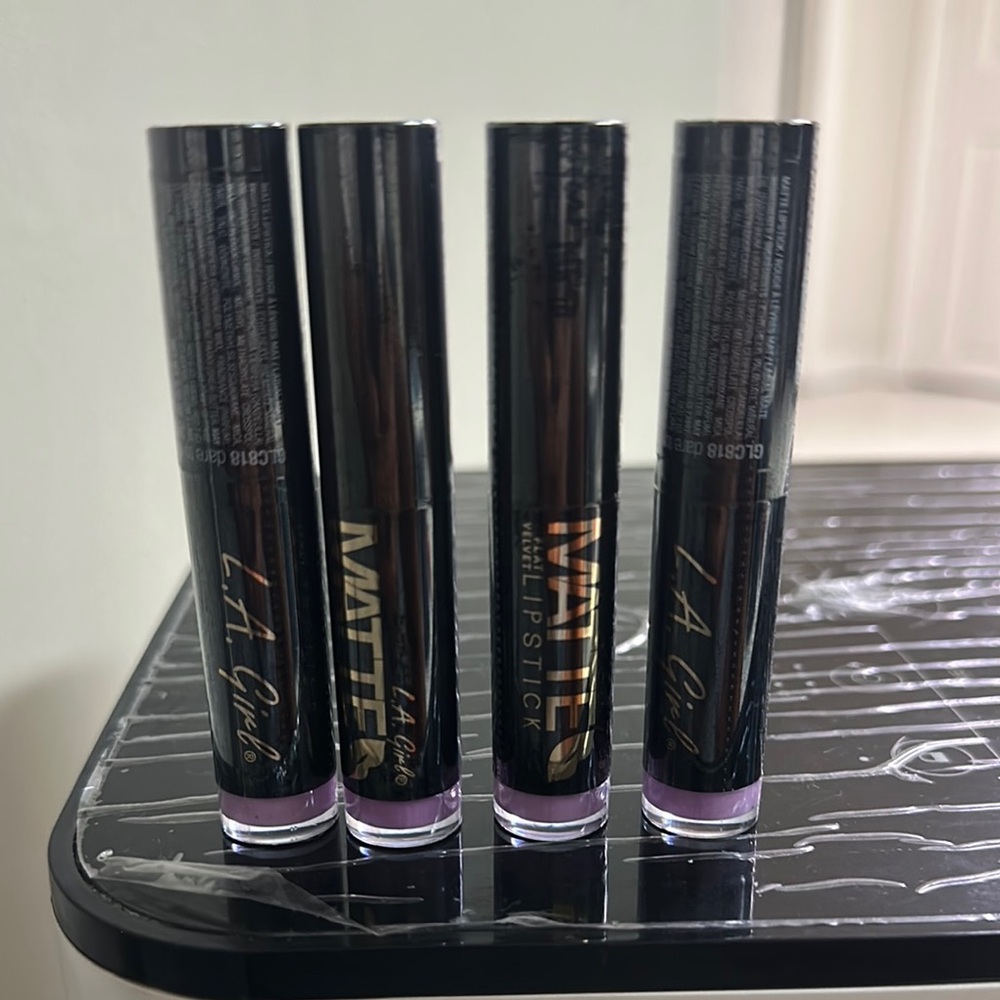 4 The L.A. Girl Matte Flat Velvet Lipstick in the shade "Dare to Date" (GLC818)